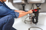 Top Signs When to Call Plumbing Services Immediately